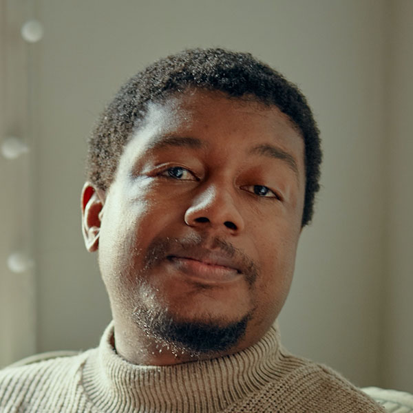 Poeta galardonado Derrick Austin