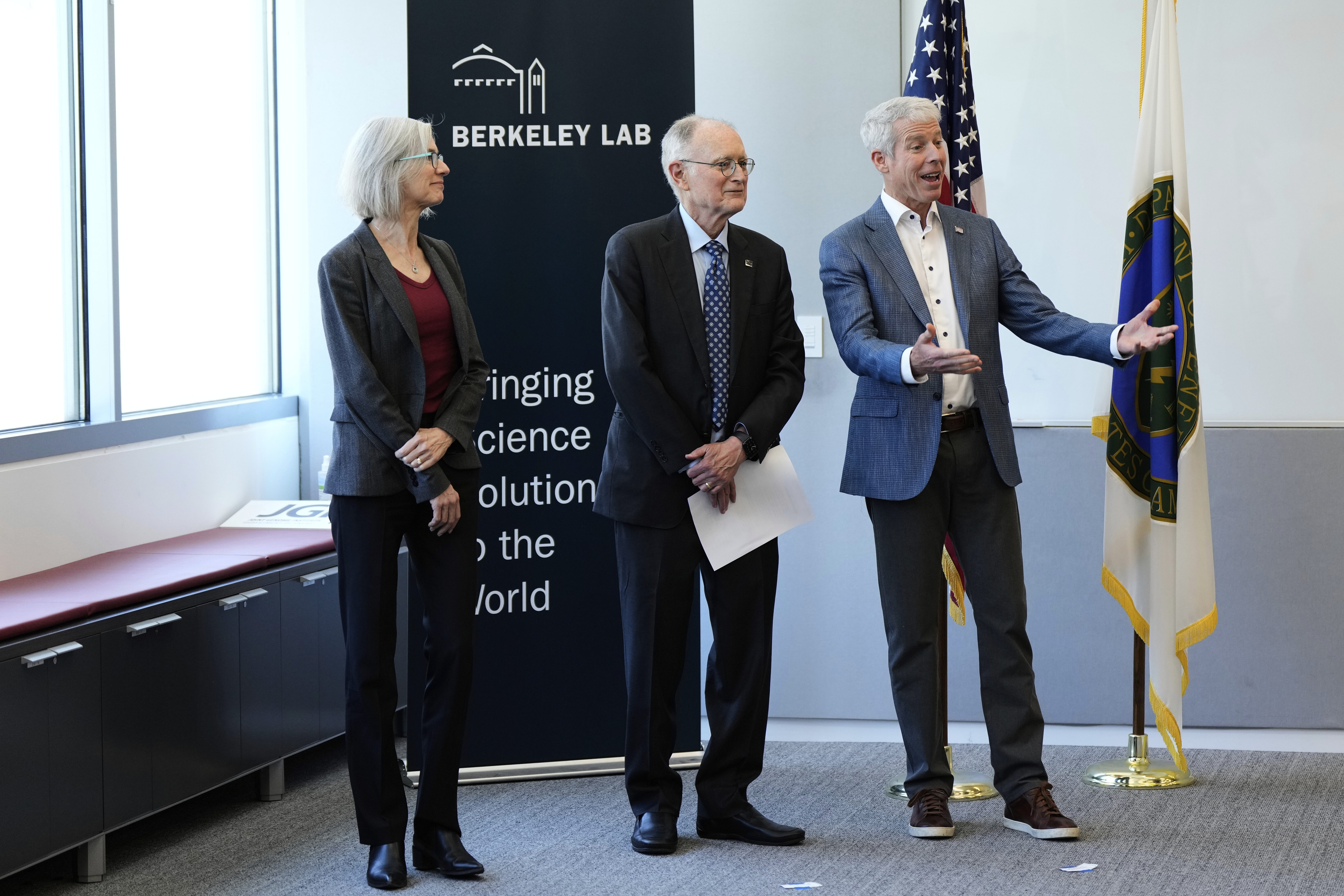 (Izquierda) Jennifer Jenna, Mikeell y Mikeell Create Create Create Create Charder Charder Charder Charder's National Laboratory. (Izquierda) Jennifer Jenna, Mikeell y Mikeell Create Create Create Create Charder Charder Charder Charder's National Laboratory.