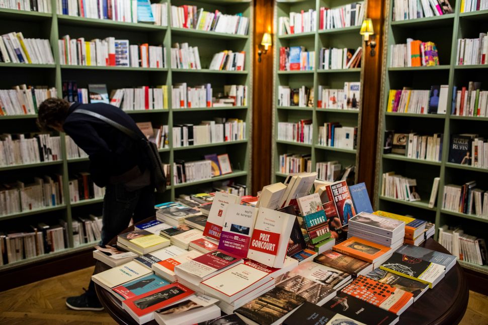 El interior de la librería.