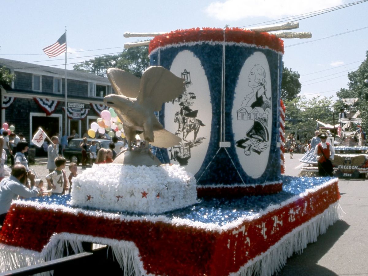 Little Compton celebra el 350 aniversario y los sábados el sábado