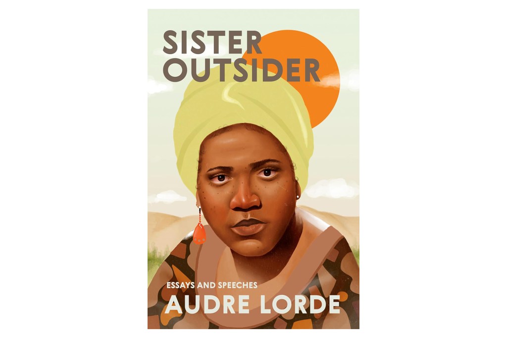 Imagen de portada del libro "hermana extranjera" Audre Lorde, que representa a una mujer de cabello amarillo contra un sol anaranjado.